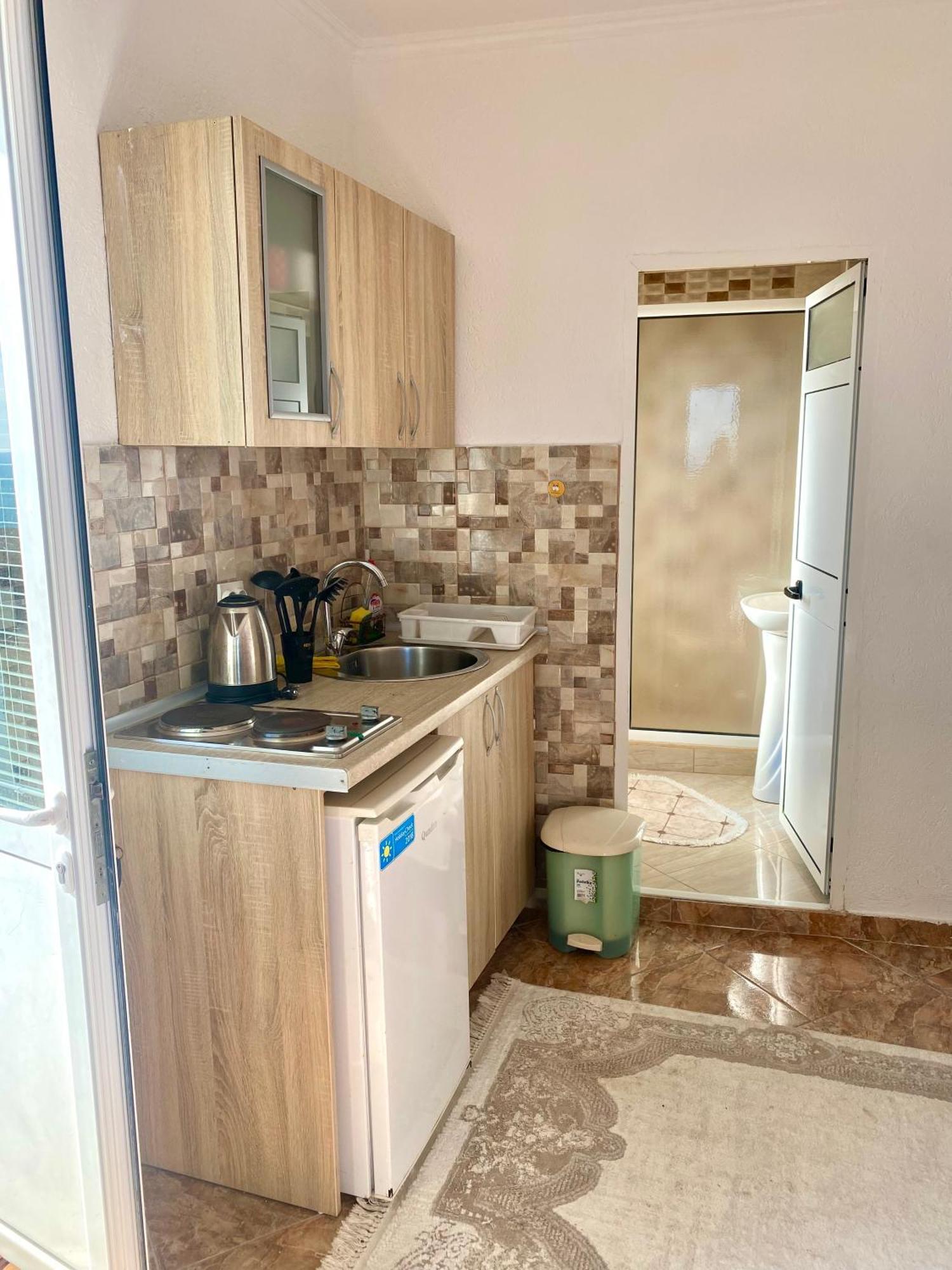 Apartments Zuto Ulcinj Kültér fotó