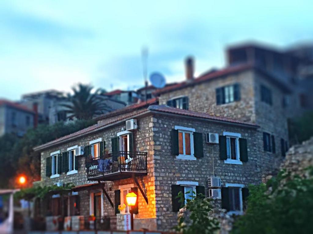 Apartments Zuto Ulcinj Kültér fotó