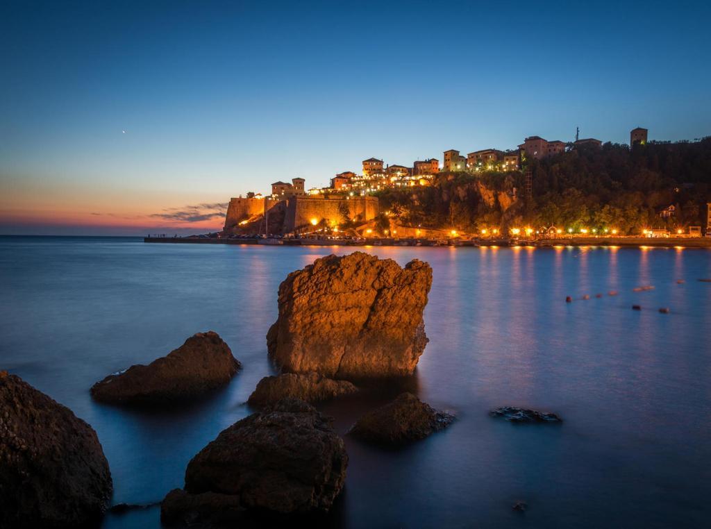 Apartments Zuto Ulcinj Szoba fotó