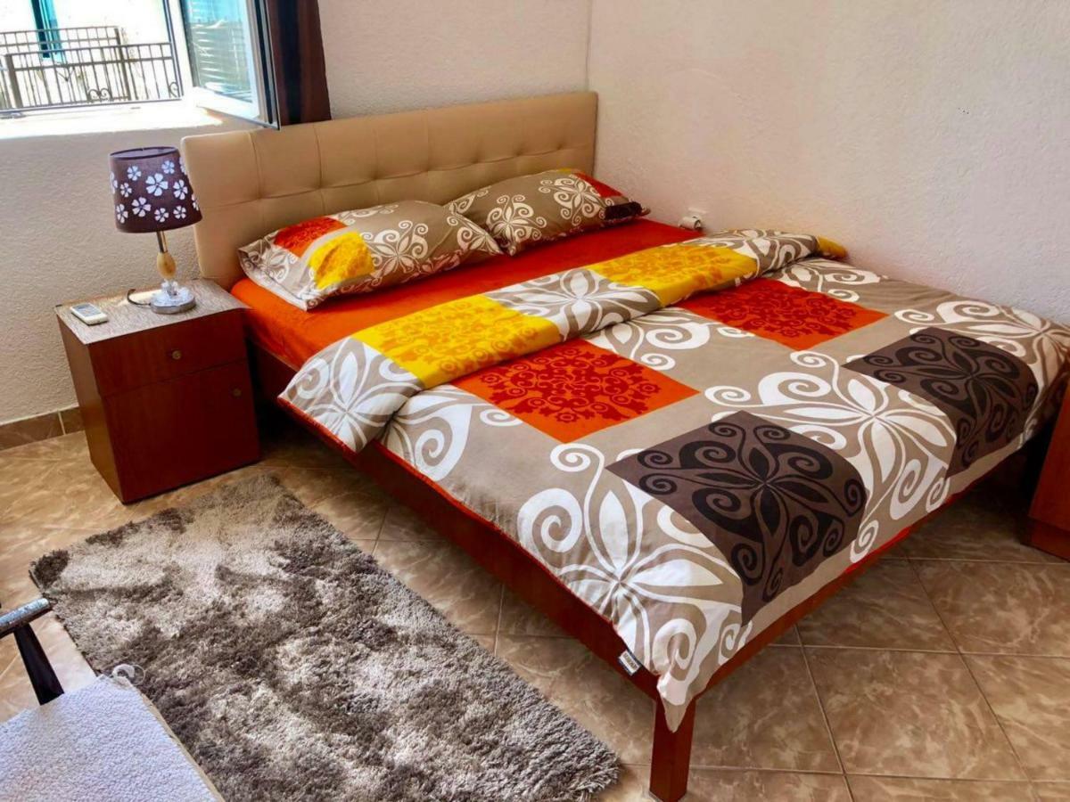 Apartments Zuto Ulcinj Kültér fotó
